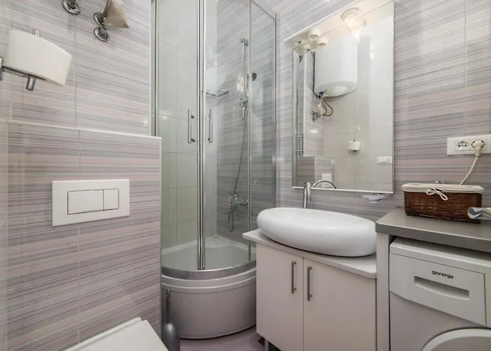 Riva Apartment *