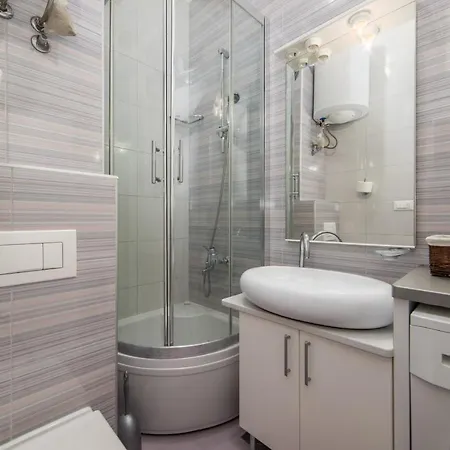 Riva Apartment *