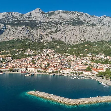 Riva Apartment Makarska