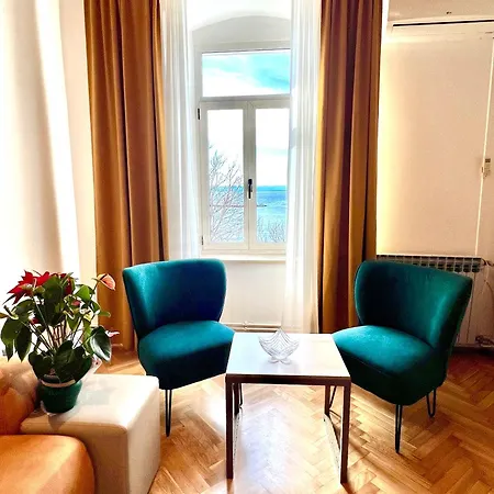 Apartment Riva